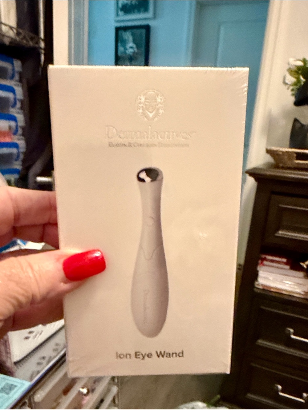 DERMALACTIVES Ion Eye Wand NEW